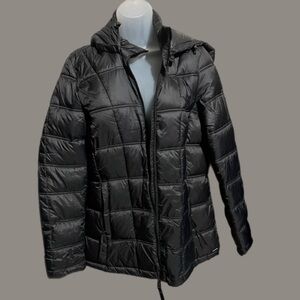 HAWKE & CO PERFORMANCE LIGHTWEIGHT WATER & RAIN RESISTANT SIZE M